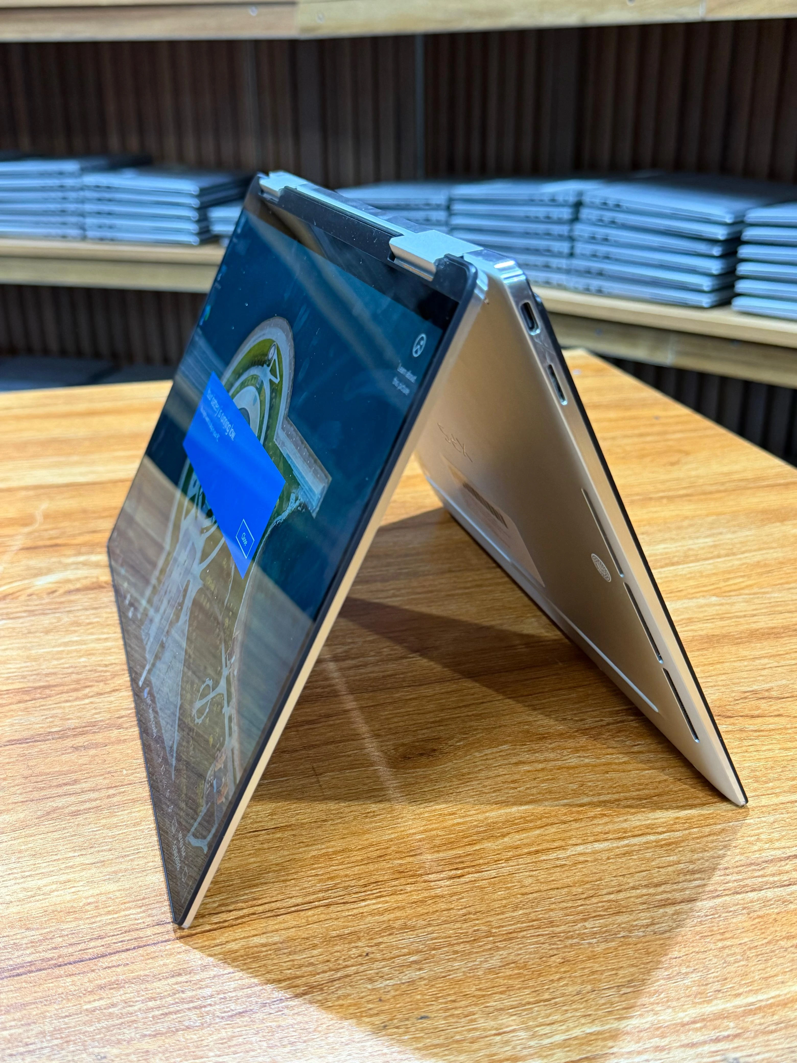 Dell XPS 13 9310 2-IN-1 i7 11th Gen, 16 / 512-TOUCHSCREEN X360
